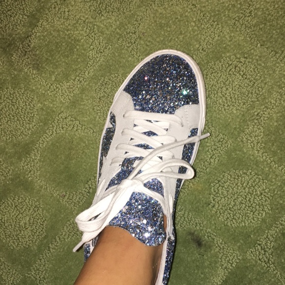 Shoebox blue glittery sneakers with stars⭐️⭐️ - Picture 5 of 6